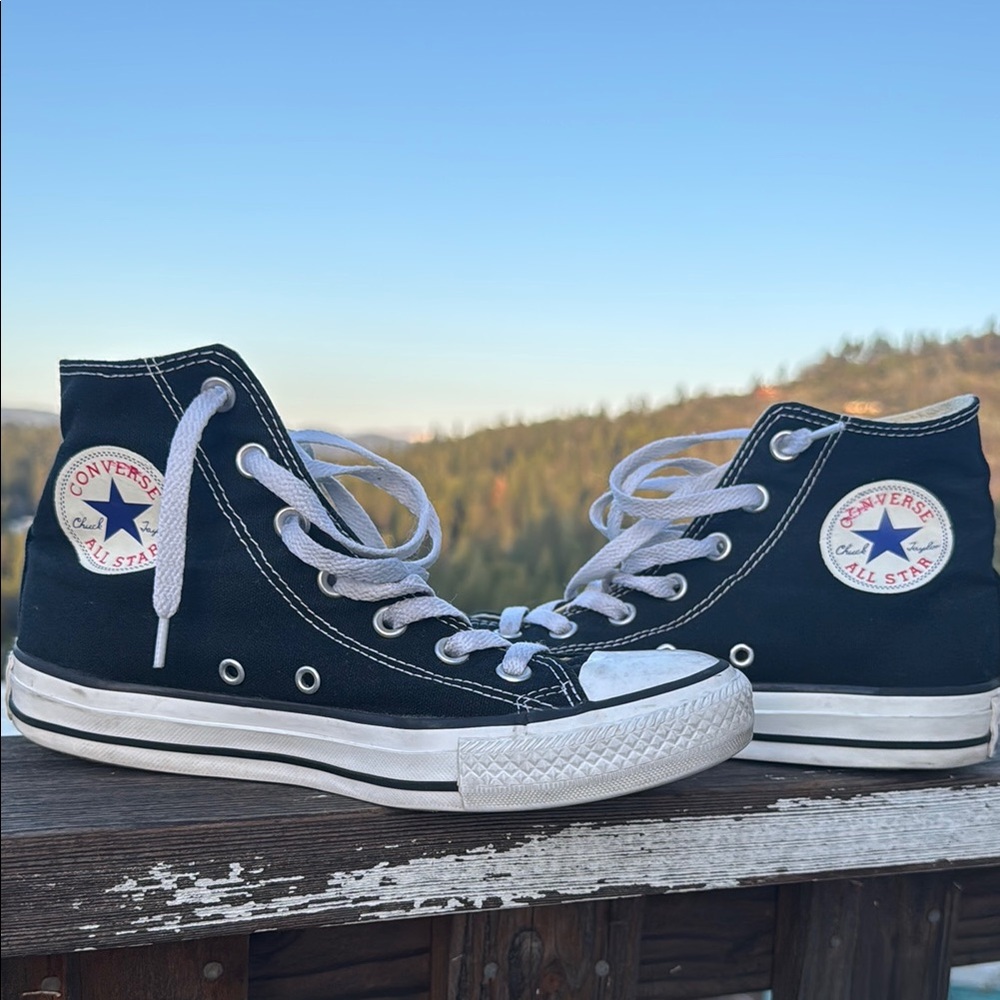 Converse Chuck Taylor All Star High Top Sneakers - Black